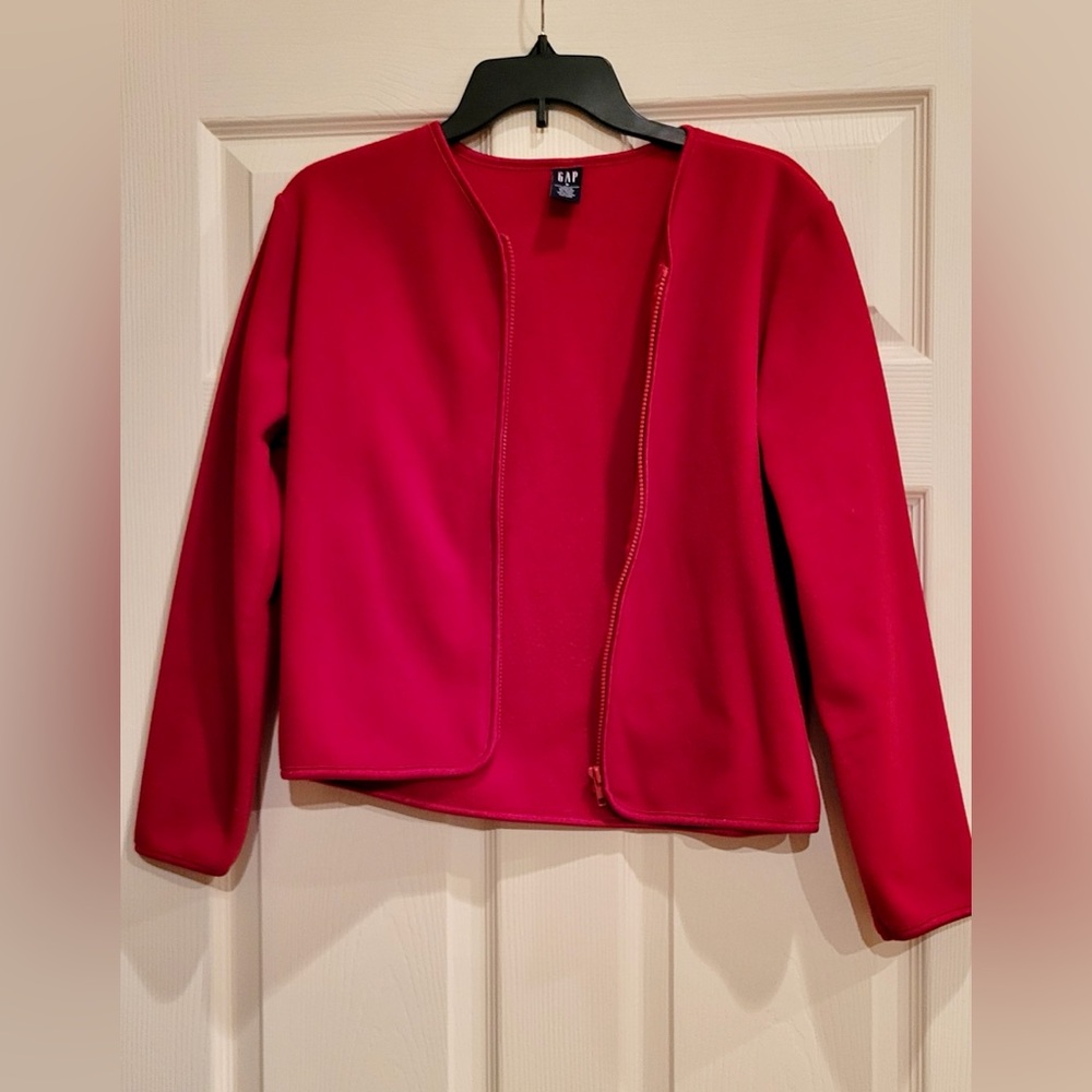 Vintage GAP Women's Red Zip-Up Cardigan. Size small.